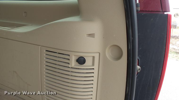 image for item DB3793 2007 Chevrolet Suburban 1500 SUV