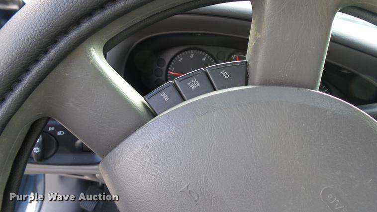 image for item DB3794 2006 Ford Taurus SE