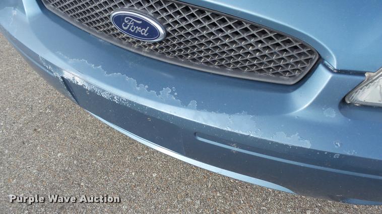 image for item DB3794 2006 Ford Taurus SE