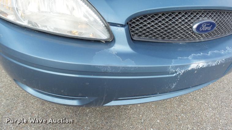 image for item DB3794 2006 Ford Taurus SE