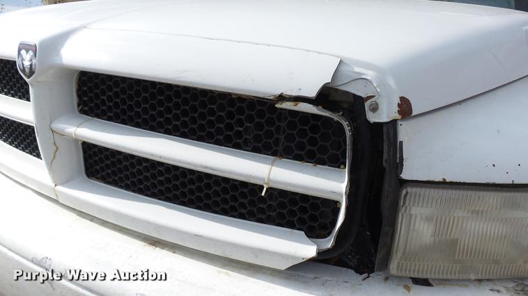 image for item DB3802 1999 Dodge Ram 1500 Sport pickup truck