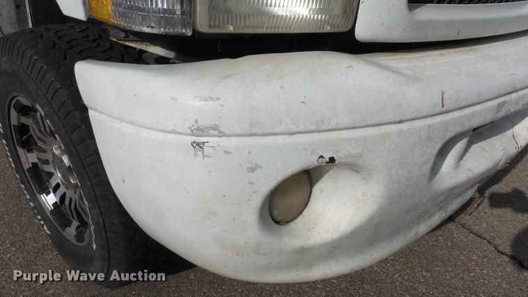 image for item DB3802 1999 Dodge Ram 1500 Sport pickup truck