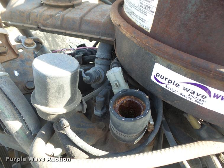 image for item DC9034 1986 Chevrolet 5.7L V8 gas engine