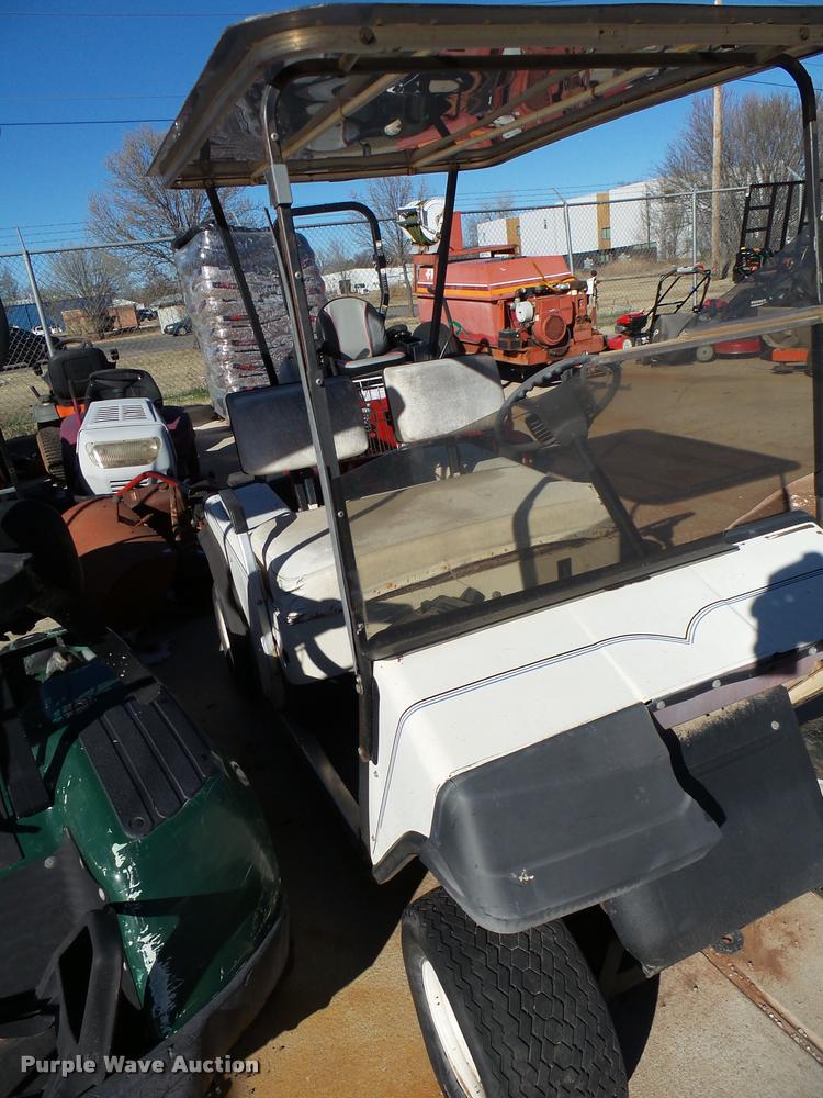 image for item DG9594 Ez-go B0384 golf cart