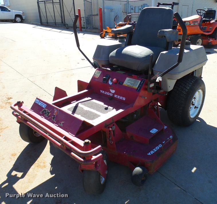 image for item DG9595 Yazoo/Kees 2KW48/70 lawn mower