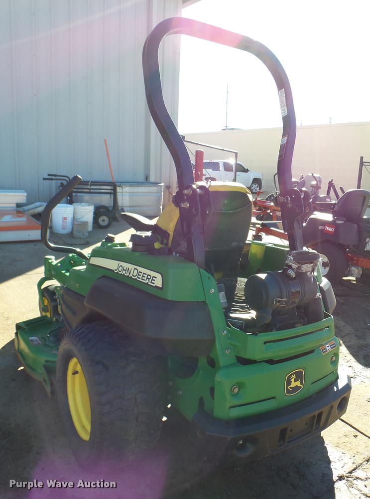 image for item DG9596 2011 John Deere 2925A Z-Track Pro lawn mower