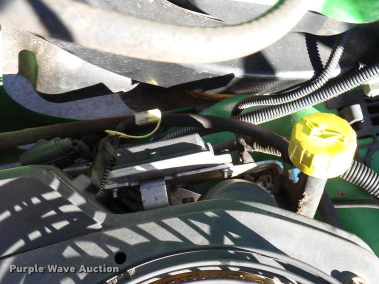 image for item DG9596 2011 John Deere 2925A Z-Track Pro lawn mower