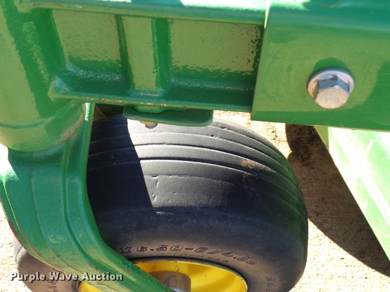 image for item DG9596 2011 John Deere 2925A Z-Track Pro lawn mower