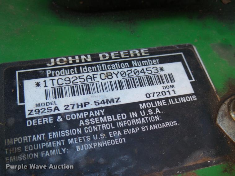 image for item DG9596 2011 John Deere 2925A Z-Track Pro lawn mower
