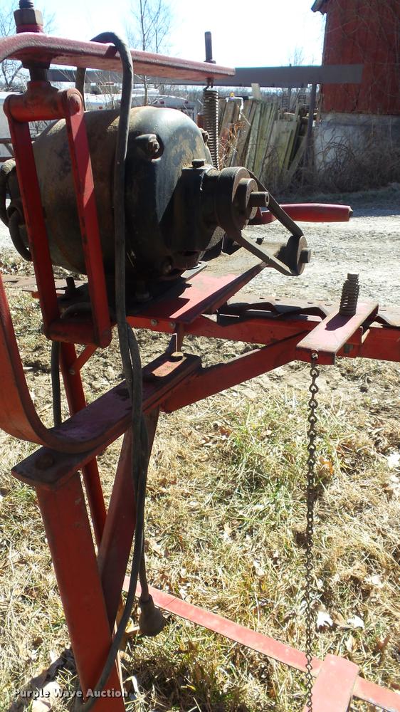 image for item DJ9441 Ford Series 515 sickle mower