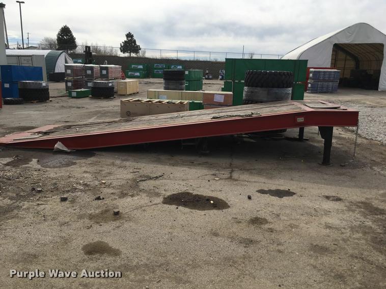 image for item F1542 Loading dock