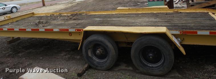 image for item F3162 1999 Redi Haul equipment trailer