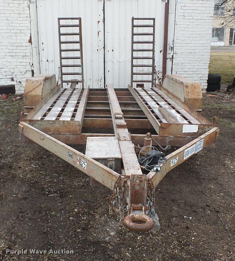 image for item F4282 1981 Belshe utility trailer