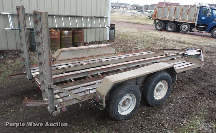 image for item F4282 1981 Belshe utility trailer