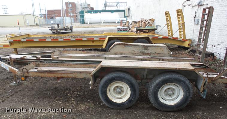 image for item F4282 1981 Belshe utility trailer