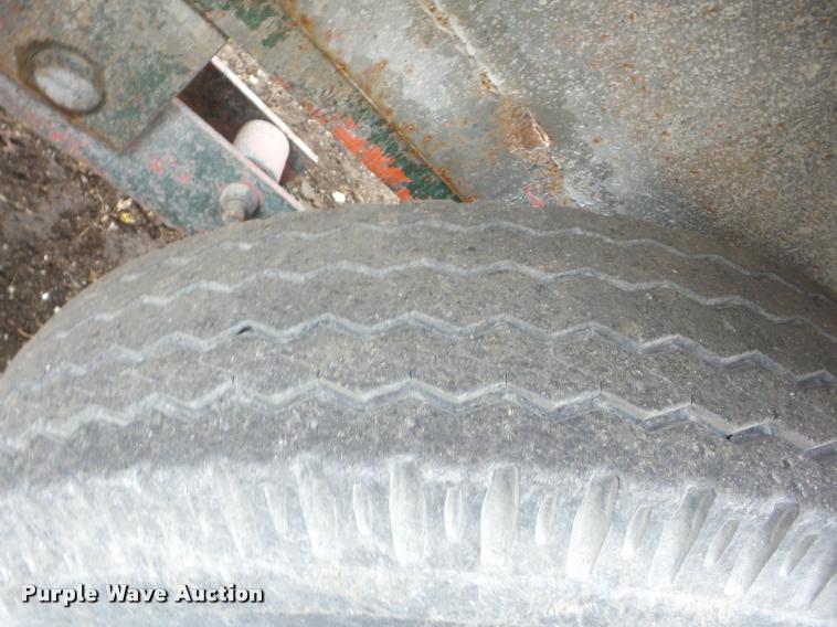 image for item F4282 1981 Belshe utility trailer