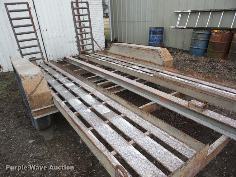 image for item F4282 1981 Belshe utility trailer