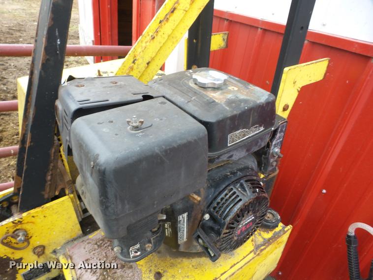 image for item F4418 Wacker RSS 800A roller