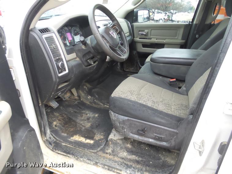 image for item J2625 2012 Dodge Ram 1500 Quad Cab pickup truck