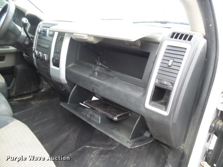 image for item J2625 2012 Dodge Ram 1500 Quad Cab pickup truck