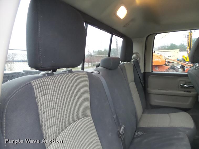 image for item J2625 2012 Dodge Ram 1500 Quad Cab pickup truck