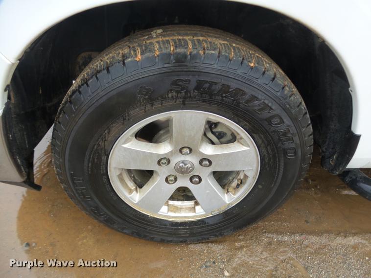 image for item J2625 2012 Dodge Ram 1500 Quad Cab pickup truck