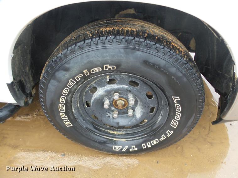 image for item J2625 2012 Dodge Ram 1500 Quad Cab pickup truck