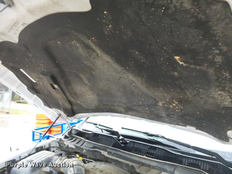 image for item J2625 2012 Dodge Ram 1500 Quad Cab pickup truck