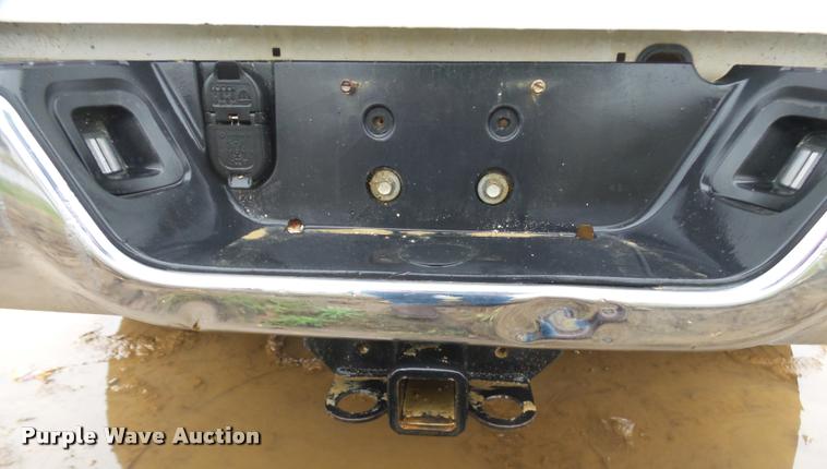 image for item J2625 2012 Dodge Ram 1500 Quad Cab pickup truck