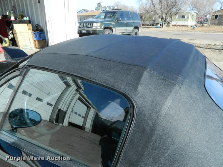 image for item J8757 1990 Mazda MX-5 Miata convertible