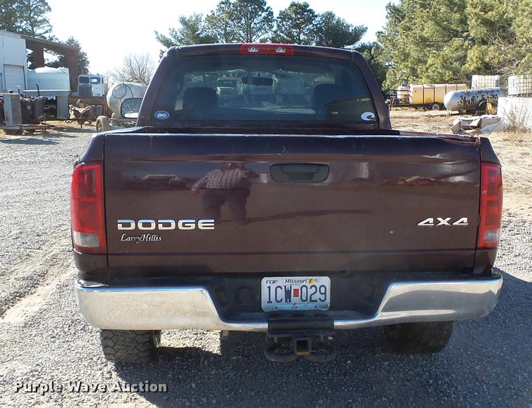image for item K3342 2004 Dodge Ram 1500 pickup truck