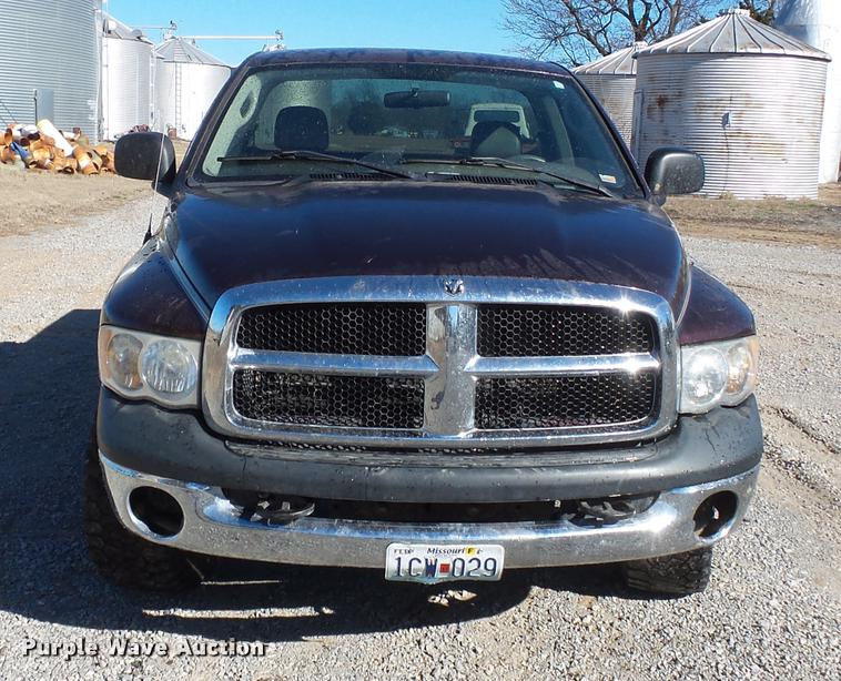 image for item K3342 2004 Dodge Ram 1500 pickup truck