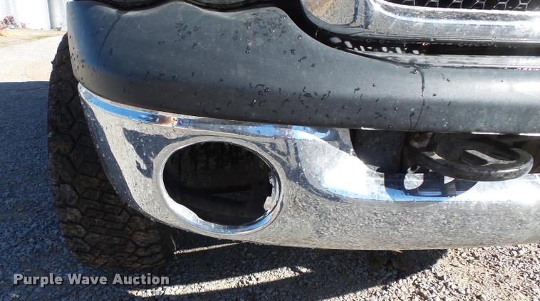 image for item K3342 2004 Dodge Ram 1500 pickup truck