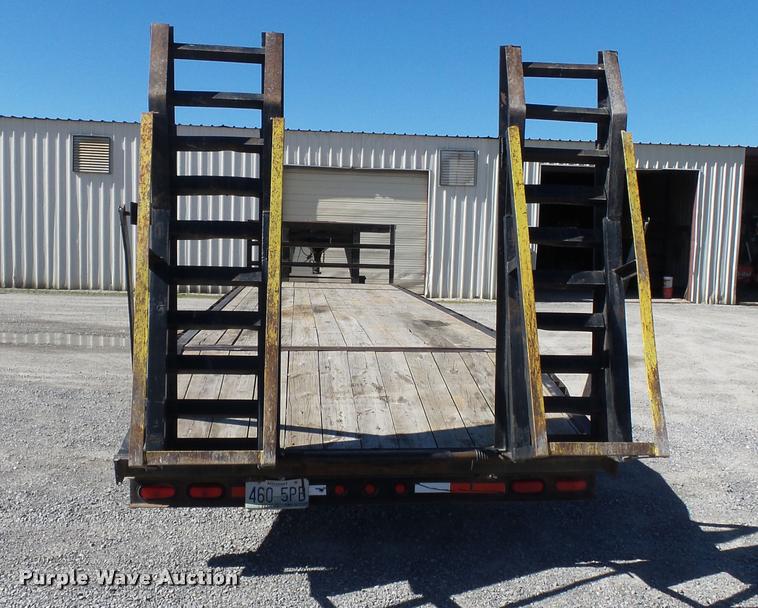 image for item K3343 2009 Mid-america equipment trailer