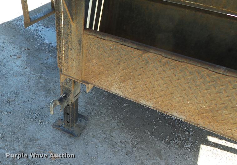 image for item K3343 2009 Mid-america equipment trailer