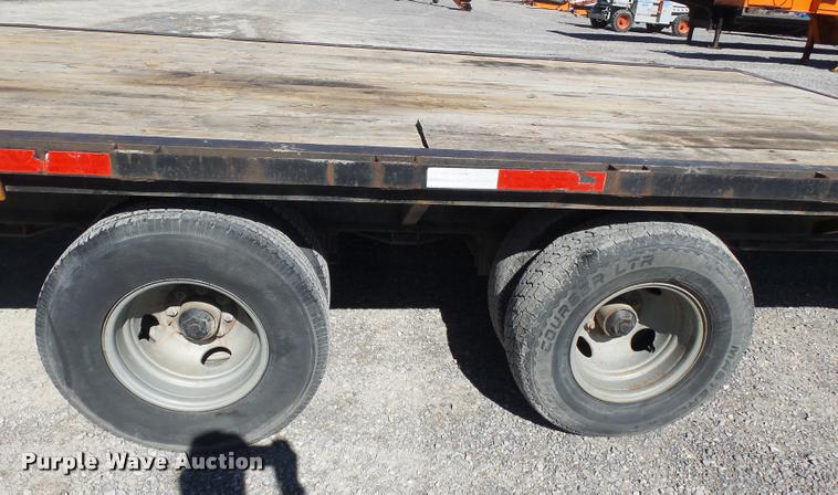 image for item K3343 2009 Mid-america equipment trailer