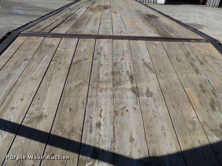 image for item K3343 2009 Mid-america equipment trailer