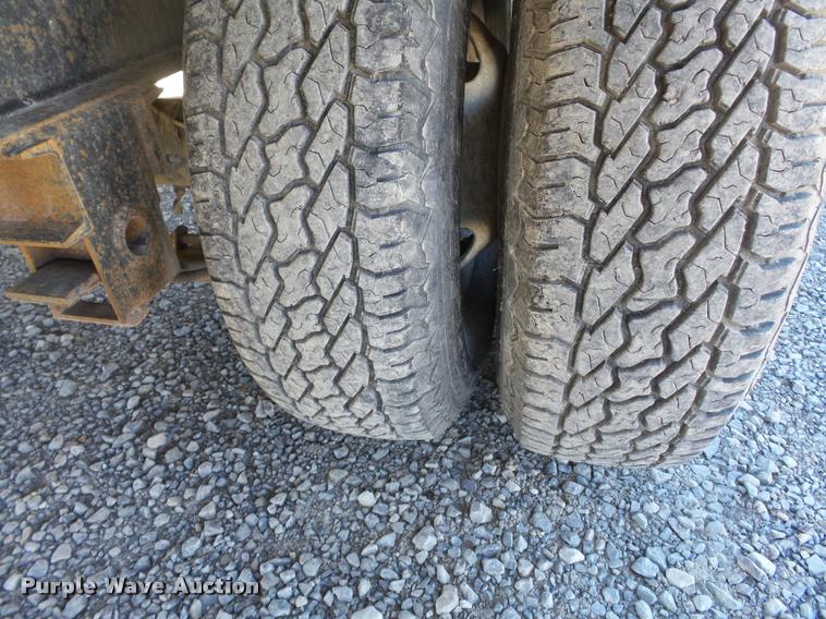 image for item K3343 2009 Mid-america equipment trailer