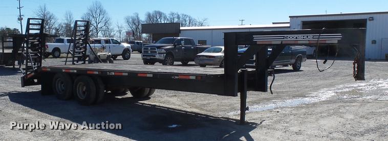image for item K3344 1996 Donahue HF24BT equipment trailer