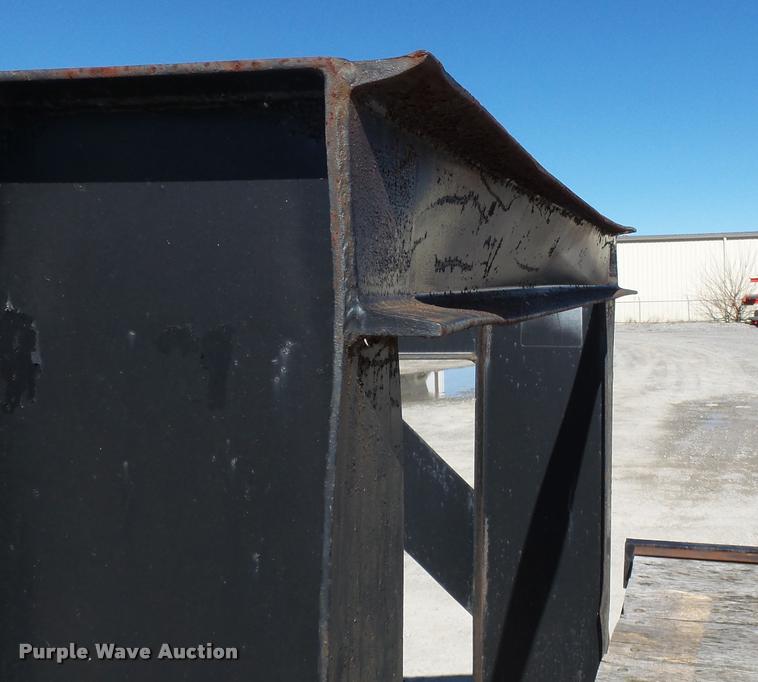 image for item K3344 1996 Donahue HF24BT equipment trailer