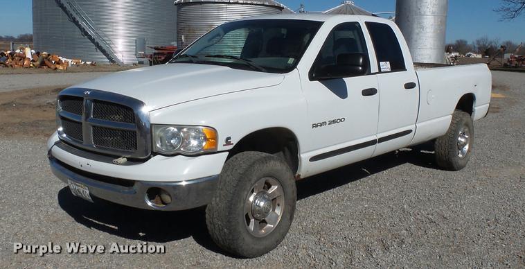 image for item K3367 2005 Dodge Ram 2500 Quad Cab pickup truck