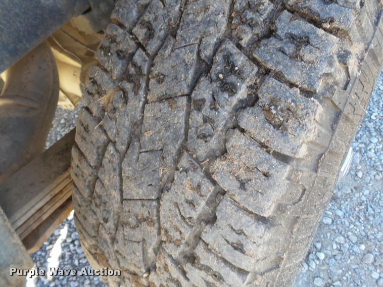 image for item K3367 2005 Dodge Ram 2500 Quad Cab pickup truck