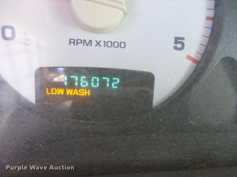 image for item K3367 2005 Dodge Ram 2500 Quad Cab pickup truck