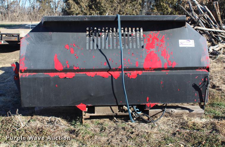 image for item K5780 11'L x 8'W dump bed