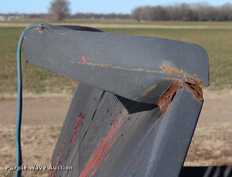 image for item K5780 11'L x 8'W dump bed