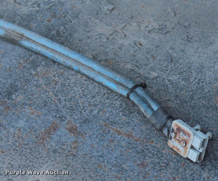 image for item K5780 11'L x 8'W dump bed