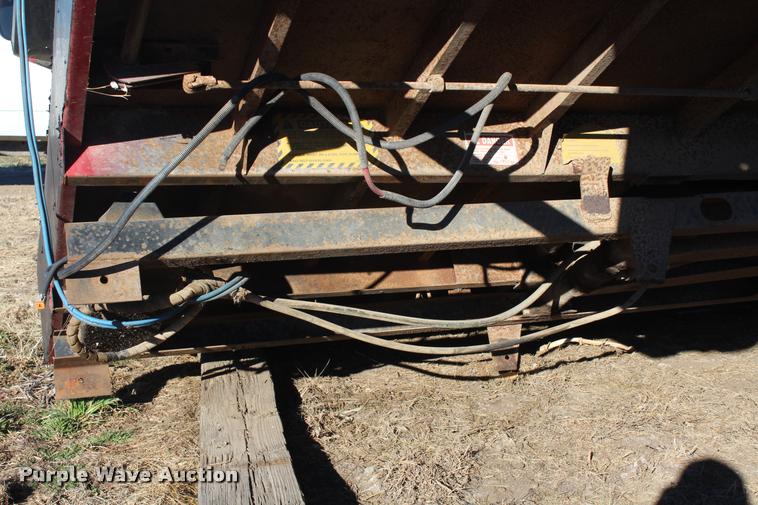 image for item K5780 11'L x 8'W dump bed