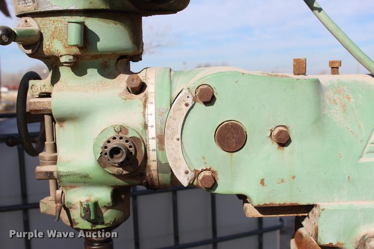 image for item L3025 Bridgeport mill