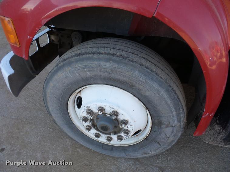 image for item L4586 1994 International 8100 flat dump bed truck