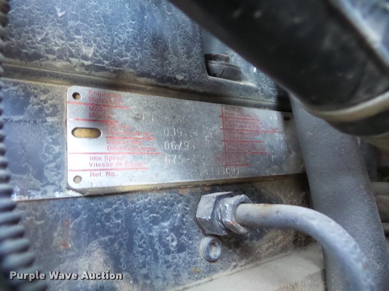 image for item L4586 1994 International 8100 flat dump bed truck